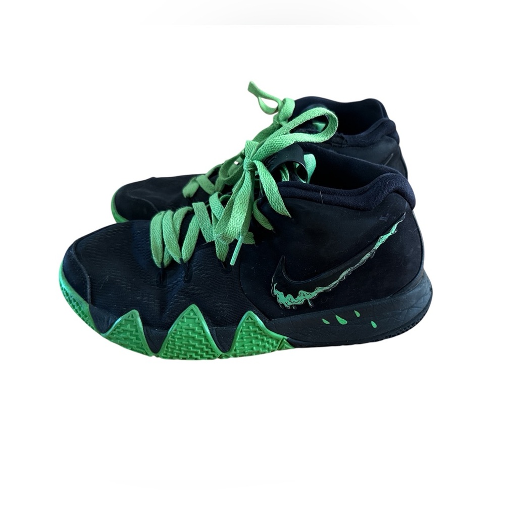 Nike Kyrie 4 Halloween Black Rage Slime Green Youth Size 6